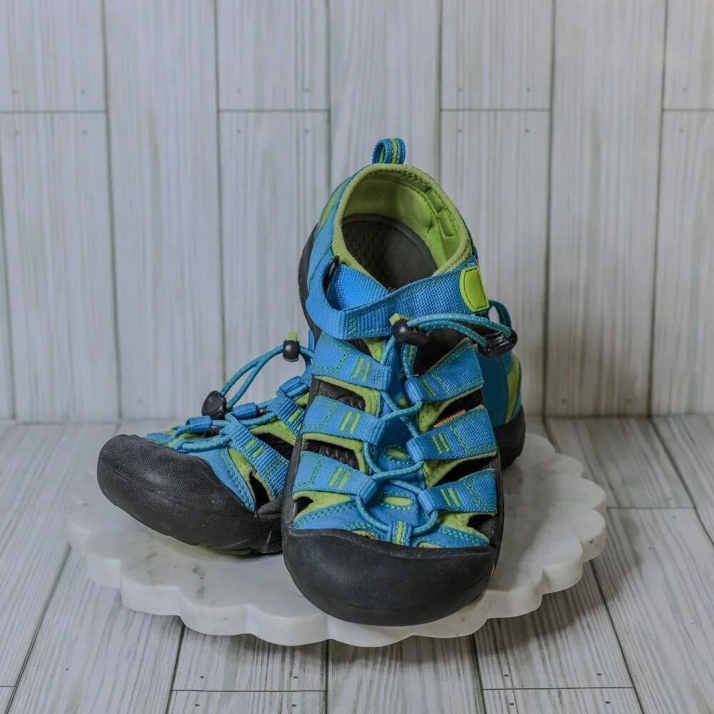 KEEN Newport H2 Water Shoes 5 Teal/green, Waterproof Non Marring adventure